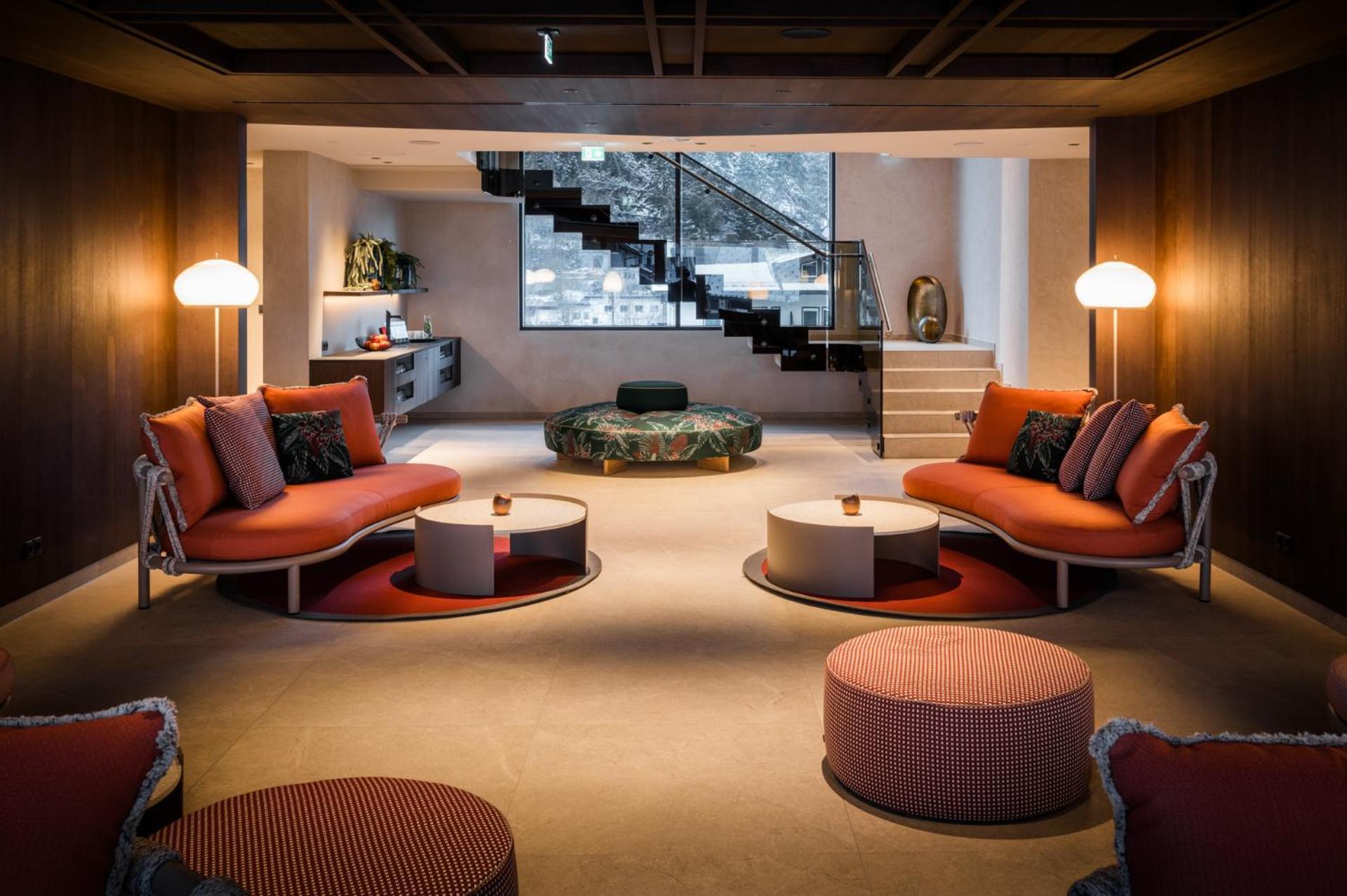 Hotel Neuhaus Zillertal 4*